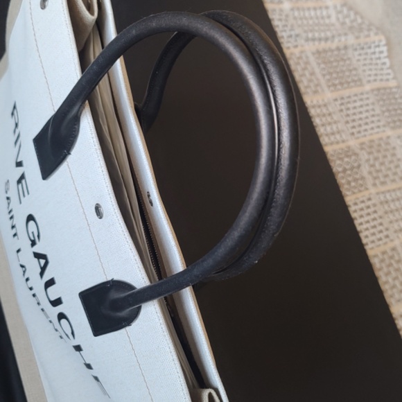 USED ONLY TWICE - RIVE GAUCHE 'LARGE' TOTE BAG IN PRINTED CANVAS AND LEATHER - Picture 8 of 17